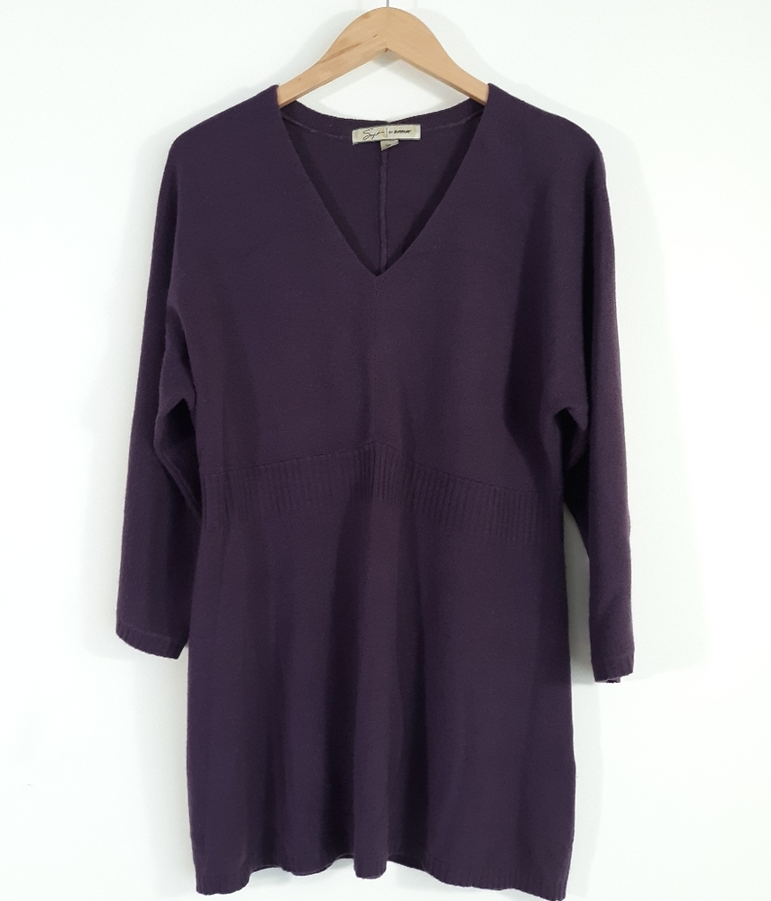 Soft by Avenue vneck knit sweater XL